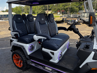 New 2025 Evolution Electric Vehicles XT4 Golf Cart