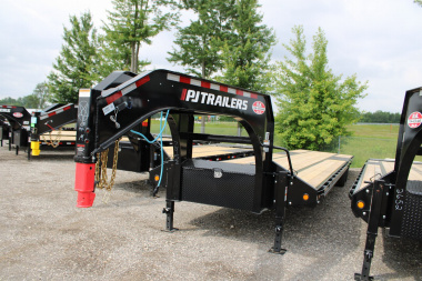New 2026 PJ Trailers 40' SR 12K GVWR GOOSENECK EQUIPMENT TRAILER WITH SLIDING RAMPS 48477 Equipment Trailer