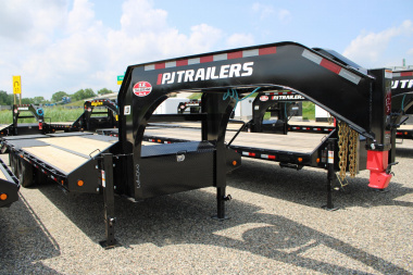 New 2026 PJ Trailers 25' MR 25K GVWR GOOSENECK EQUIPMENT TRAILER WITH MONSTER RAMPS 48602 Equipment Trailer