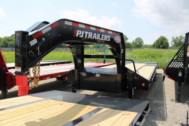 New 2026 PJ Trailers 30' 25K GVWR MR GOOSENECK EQUIPMENT TRAILER WITH MONSTER RAMPS 48717 Equipment Trailer