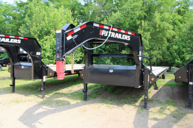New 2025 PJ Trailers 40' MR 15K GVWR GOOSENECK EQUIPMENT TRAILER 5707 Equipment Trailer
