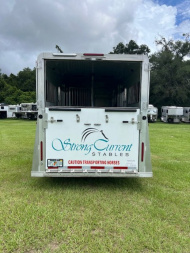 Used 2022 Adam 2+1 with dressing room Horse Trailer