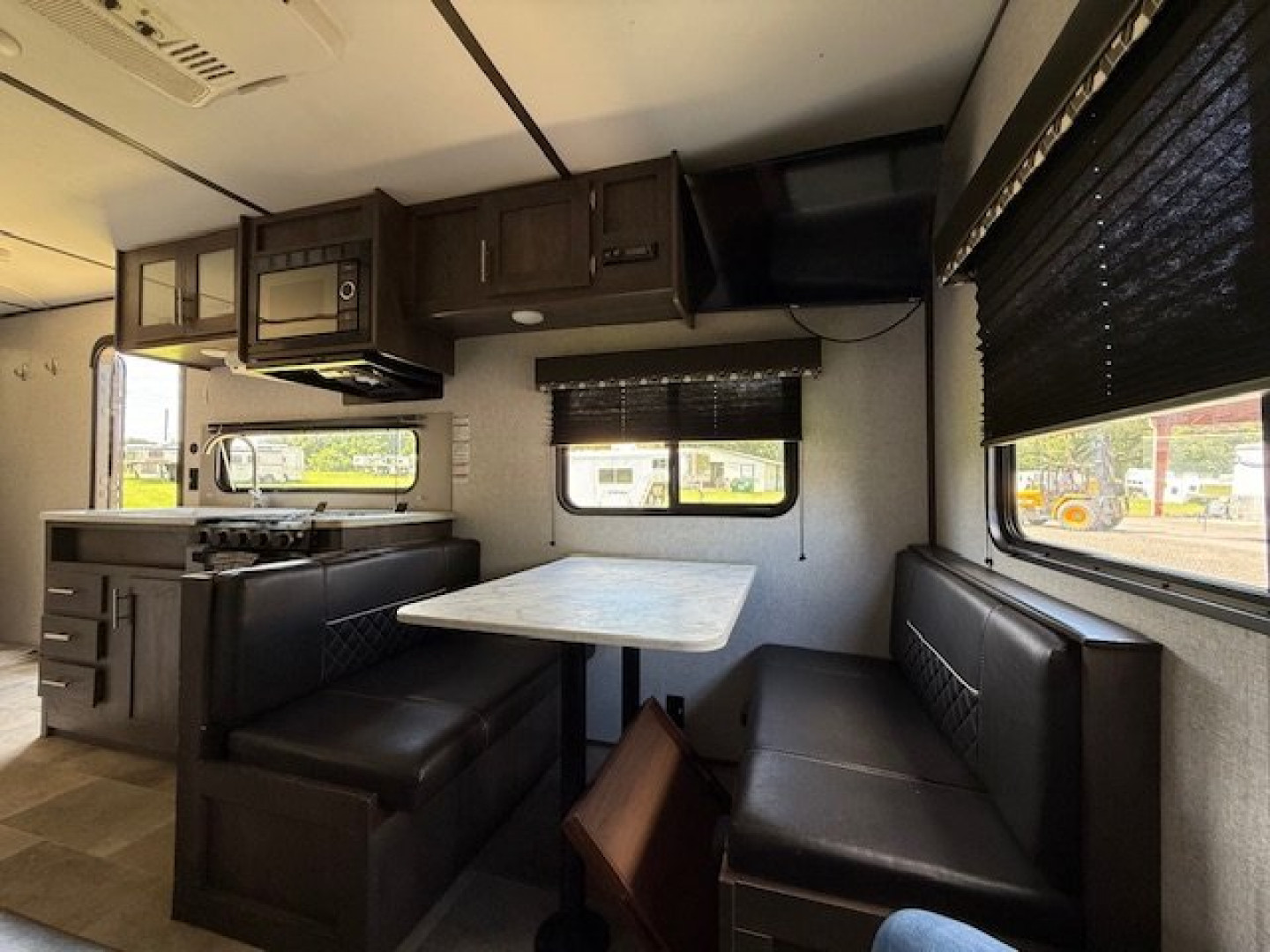 Used 2021 Keystone RV Coleman CM202RD21 Travel Trailer