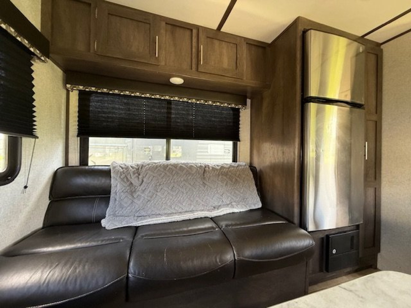Used 2021 Keystone RV Coleman CM202RD21 Travel Trailer