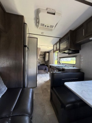 Used 2021 Keystone RV Coleman CM202RD21 Travel Trailer