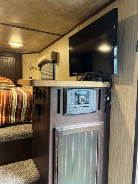 Used 2020 Bison Trailers 7' wide Trail Boss 2 horse w/ 11' lq slide Horse Trailer