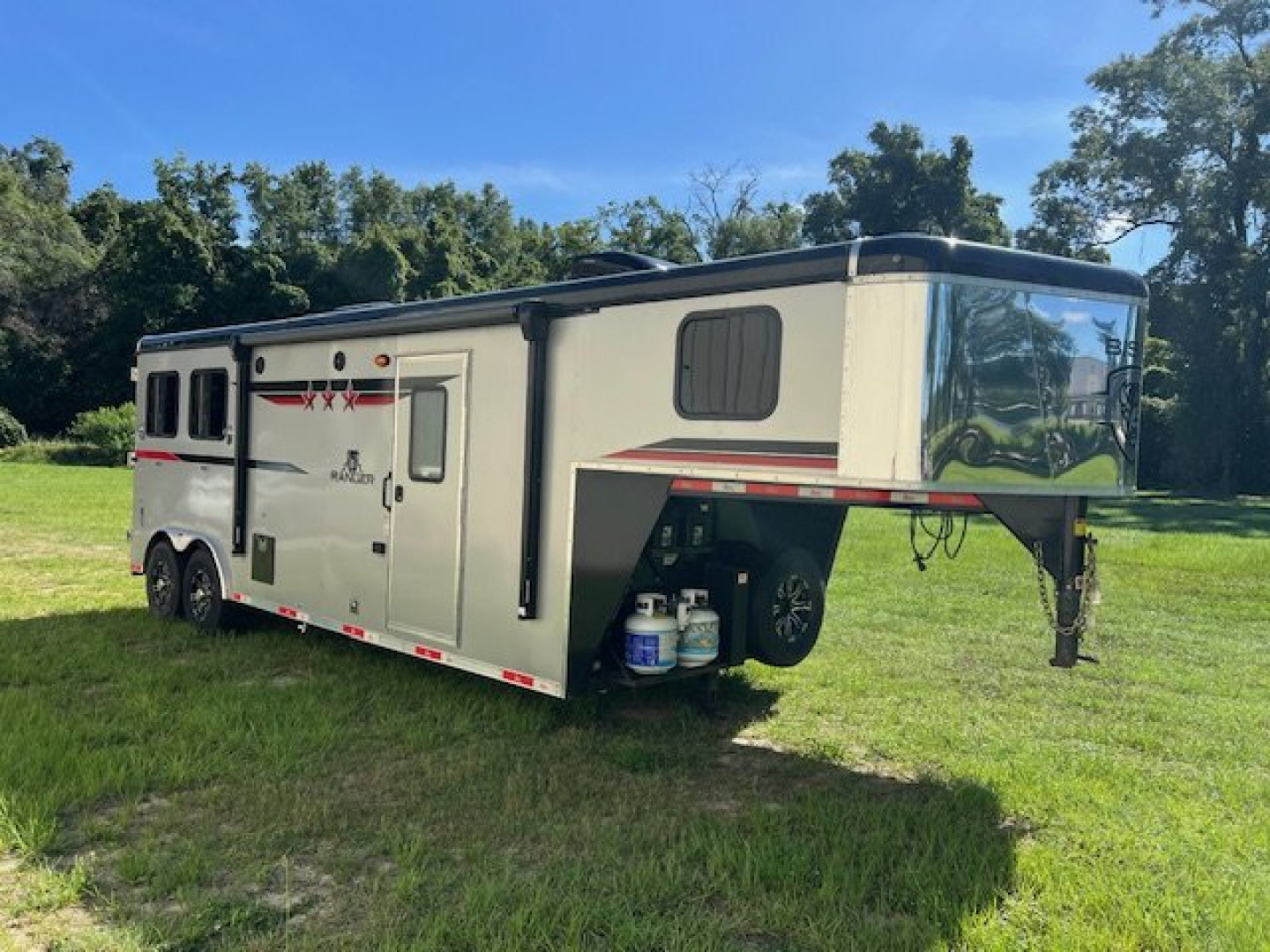 Used 2023 Bison Trailers Ranger 8' wide 2 horse w/9' living quarters Horse Trailer