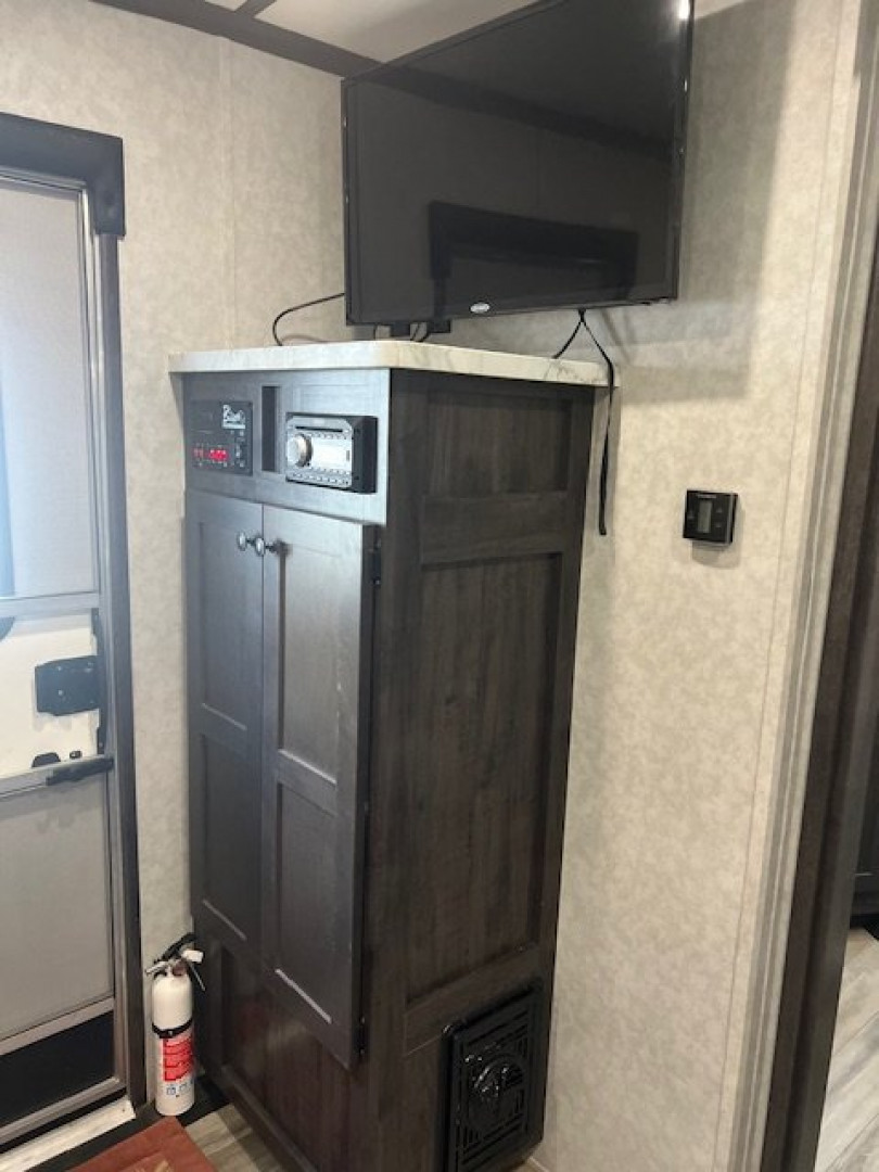 Used 2023 Bison Trailers Ranger 8' wide 2 horse w/9' living quarters Horse Trailer