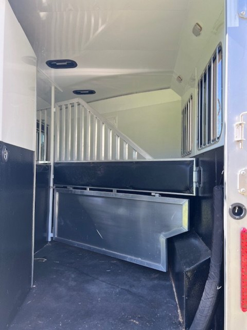 Used 2023 Bison Trailers Ranger 8' wide 2 horse w/9' living quarters Horse Trailer