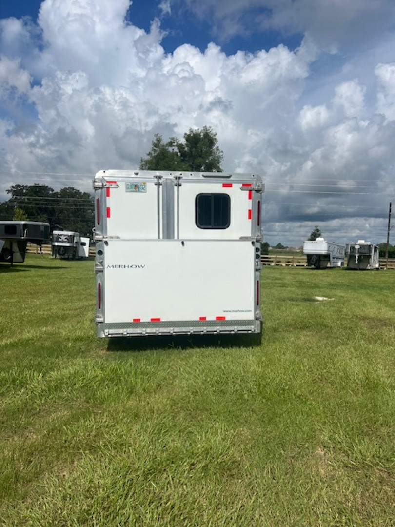Used 2017 Merhow Trailers 8' wide 3 horse w/ 15' living quarters Horse Trailer