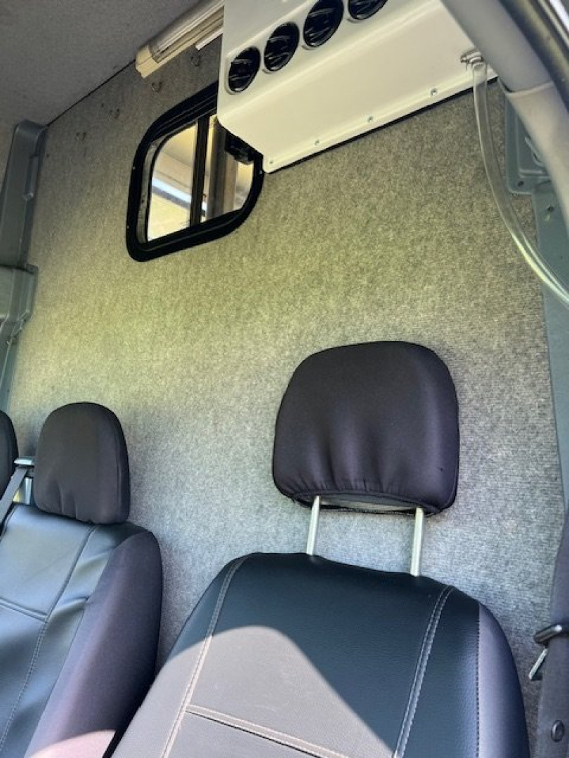Used 1996 MVV Mercedes Horse Van Cab / Chassis Truck