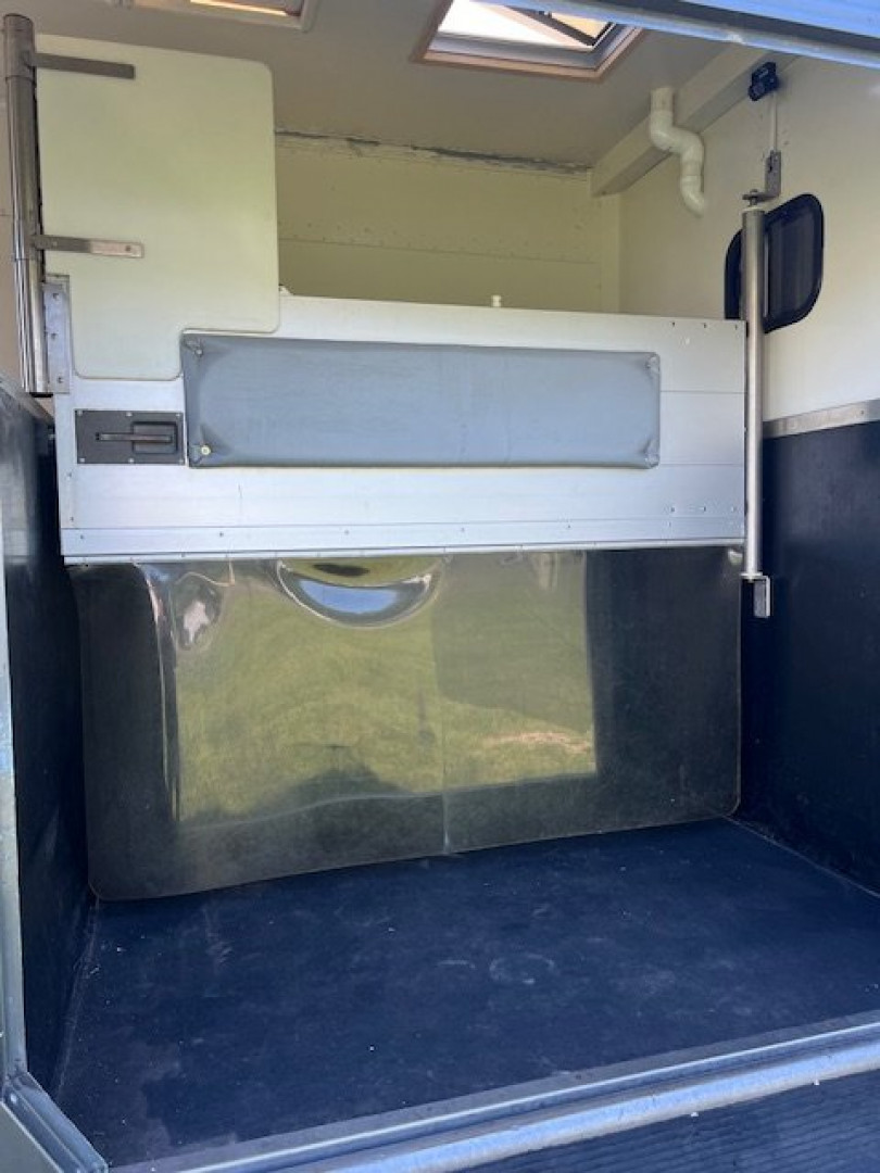 Used 1996 MVV Mercedes Horse Van Cab / Chassis Truck