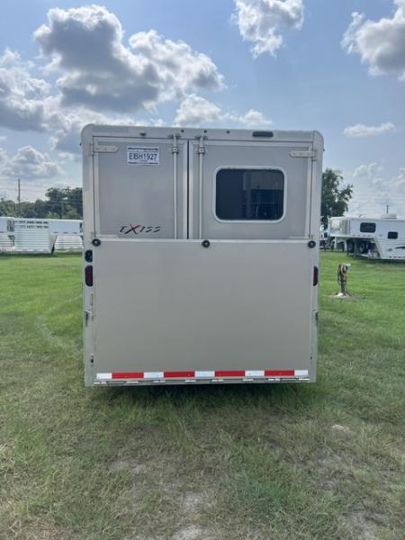 Used 2022 Exiss Trailers 3 horse gooseneck w/ dressing room Horse Trailer