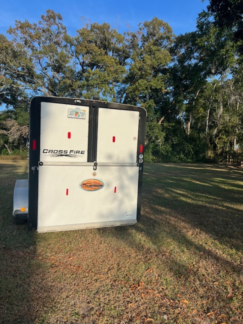 Used 2018 Logan Coach 3 horse slant load bumper pull Horse Trailer