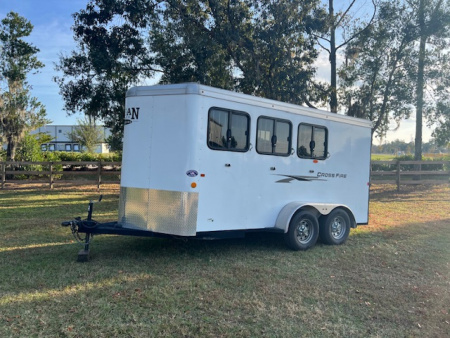 Used 2018 Logan Coach 3 horse slant load bumper pull Horse Trailer