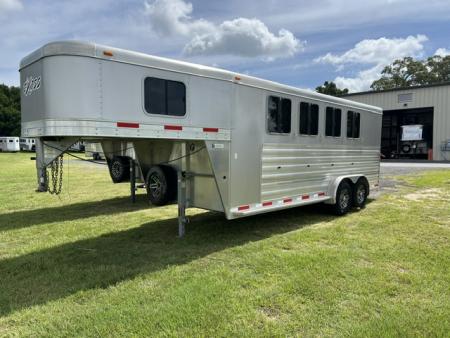 Used 2019 Exiss Trailers 4 horse gooseneck (model CXF) w/ dressing room Horse Trailer