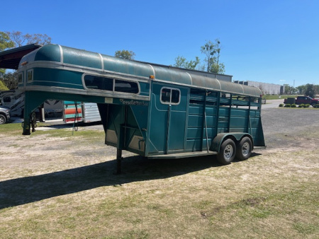 Used 1995 Ponderosa 15' gooseneck with dressing room Stock / Stock Combo Trailer
