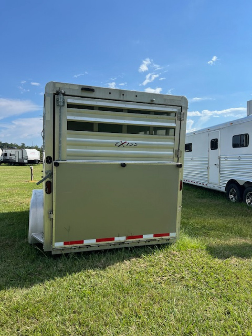 Used 2022 Exiss Trailers 2 horse slant CXF w/dressing room and ramp Horse Trailer