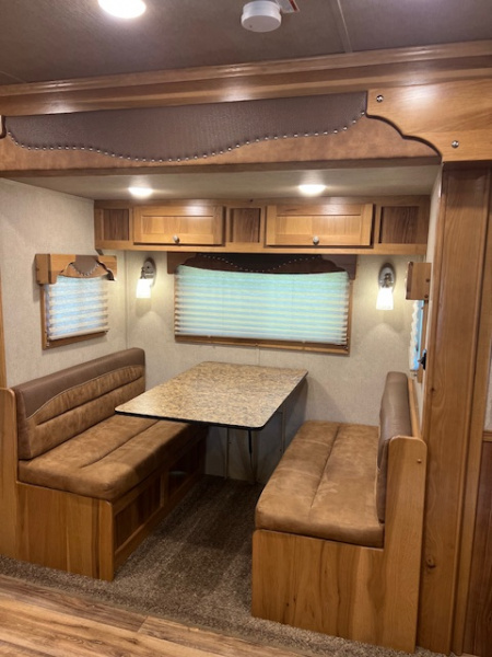Used 2022 SMC 8' wide 3 horse Laramie 14' living quarters Horse Trailer