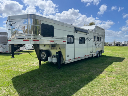 Used 2022 SMC 8' wide 3 horse Laramie 14' living quarters Horse Trailer