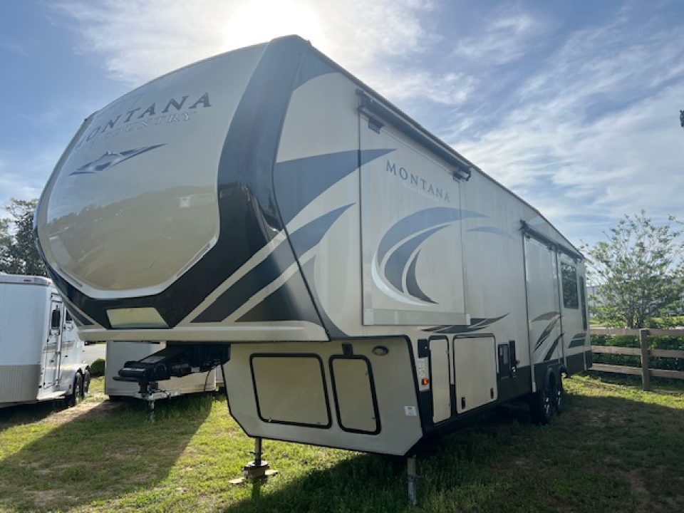 Used 2019 Keystone RV Montana High Country 345RL Fifth Wheel