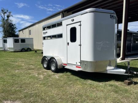 Used 2024 Shadow 2 horse slant bumper pull w/ dressing room Horse Trailer