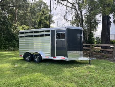 New 2026 Exiss Trailers 3 horse model CXF bumper pull with dressing room Horse Trailer