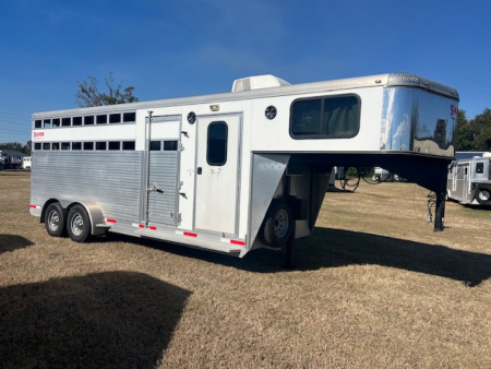 Used 2017 Shadow 20' stock trailer with weekender Stock / Stock Combo Trailer