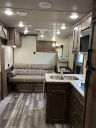 New 2025 Merhow Trailers 8' wide 3 horse side load w/14' lq Horse Trailer