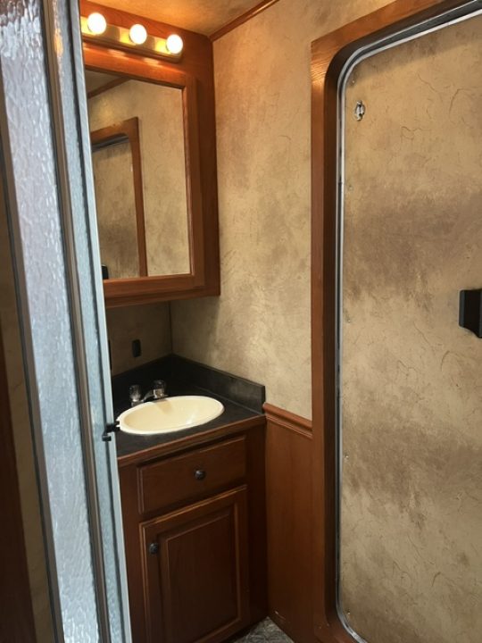 Used 2010 Kiefer Manufacturing 8' wide 2 horse w/ 12' living quarters Horse Trailer