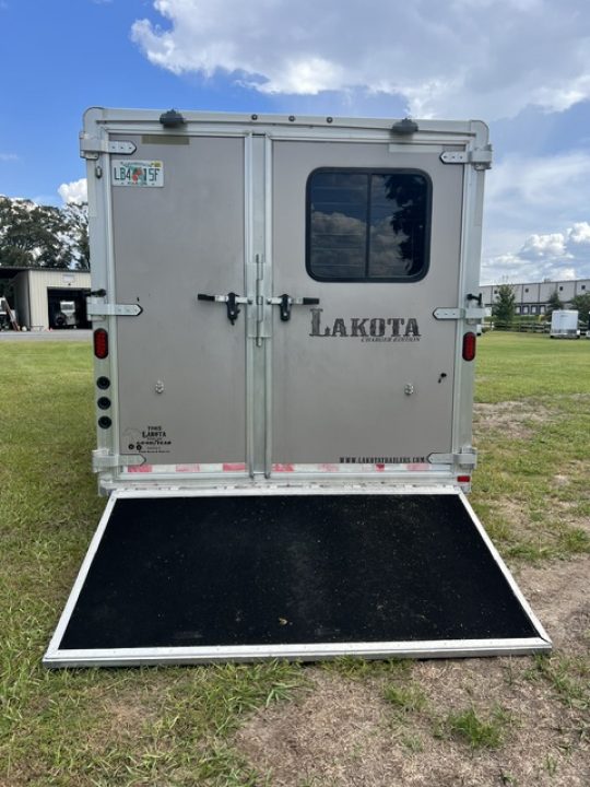 Used 2015 Lakota 8' wide 3 horse Charger w/ 13'living quarters Horse Trailer