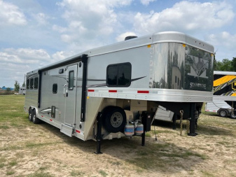 New 2025 Merhow Trailers 8' wide 3 horse w/12' living quarters Horse Trailer