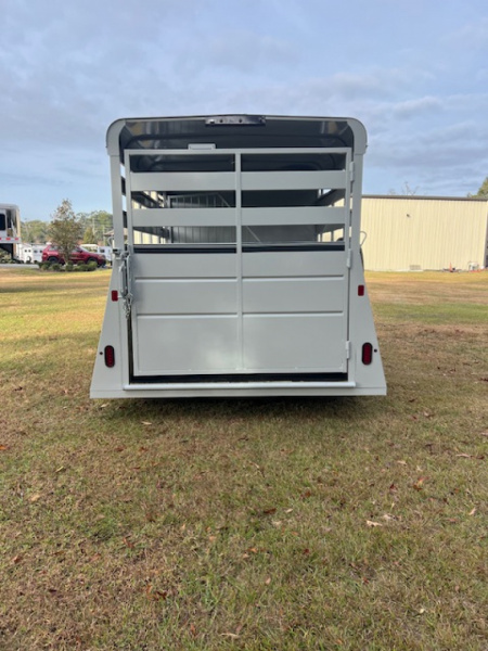 New 2026 Valley Trailers 2 horse slant bumper pull w/ dressing room Horse Trailer