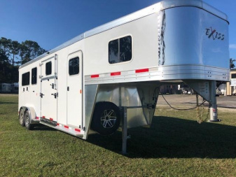 New 2025 Exiss 2 plus 1 insulated w/dressing room Trailers Horse Trailer