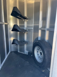 Used 2020 Shadow 2 horse slant w/ dressing room Horse Trailer