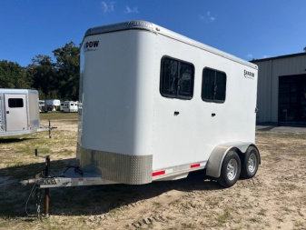 Used 2020 Shadow 2 horse slant w/ dressing room Horse Trailer
