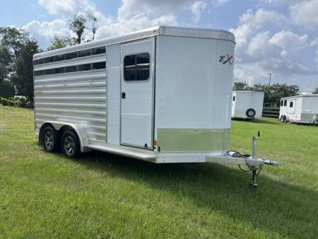 Used 2023 Exiss Trailers 3 horse slant load bumper pull w/ dressing room Horse Trailer