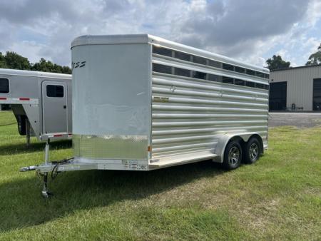 Used 2023 Exiss Trailers 3 horse slant load bumper pull w/ dressing room Horse Trailer