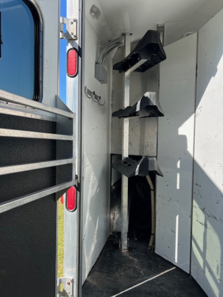 Used 2014 Bison Trailers 8' wide 3 horse Stratus w/16' lq superslide Horse Trailer