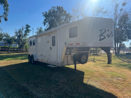 Used 2015 Bison Trailers 2 horse Stratus with 8' living quarters Horse Trailer