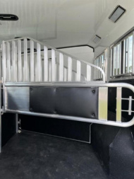 New 2024 Merhow Trailers 8' wide 3 horse w/ 18' living quarters superslide dual aisle Horse Trailer
