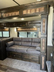 New 2024 Merhow Trailers 8' wide 3 horse w/ 18' living quarters superslide dual aisle Horse Trailer