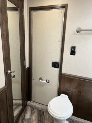New 2024 Merhow Trailers 8' wide 3 horse w/ 18' living quarters superslide dual aisle Horse Trailer