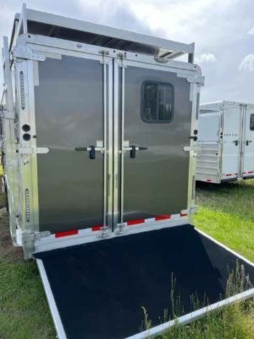New 2025 Merhow Trailers 8' wide 4 horse w/16' Farmhouse living quarters Horse Trailer5
