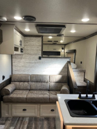 New 2025 MERHOW TRAILERS 8' wide 13.6' lq w/midtack w/bunks and stock Stock / Stock Combo Trailer