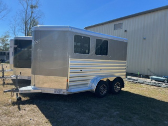 New 2025 EXISS TRAILERS 2 horse with dressing room model CXF Horse Trailer
