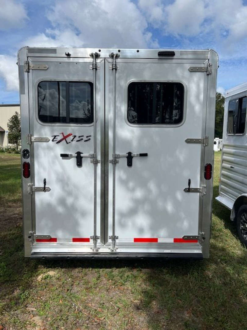 New 2025 EXISS TRAILERS 3 horse bumper pull XT with dressing room Horse Trailer