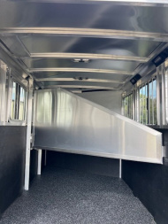 New 2025 EXISS TRAILERS 3 horse bumper pull XT with dressing room Horse Trailer