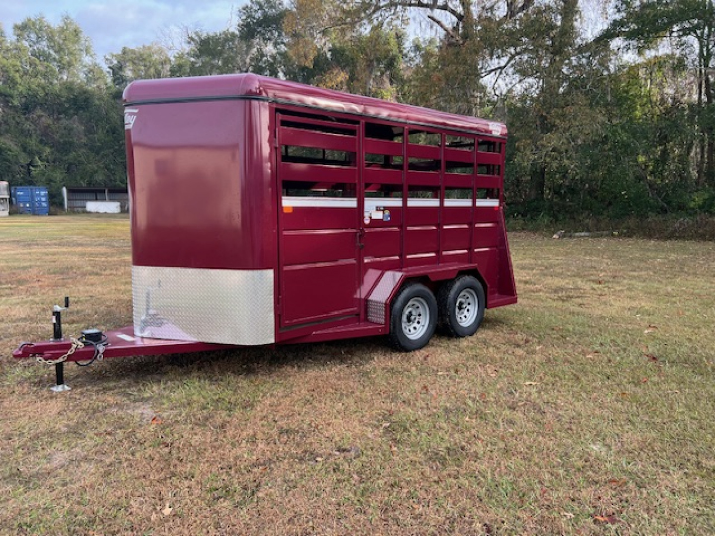 New 2026 Valley Trailers 2 horse slant load w/ dressing room Horse Trailer