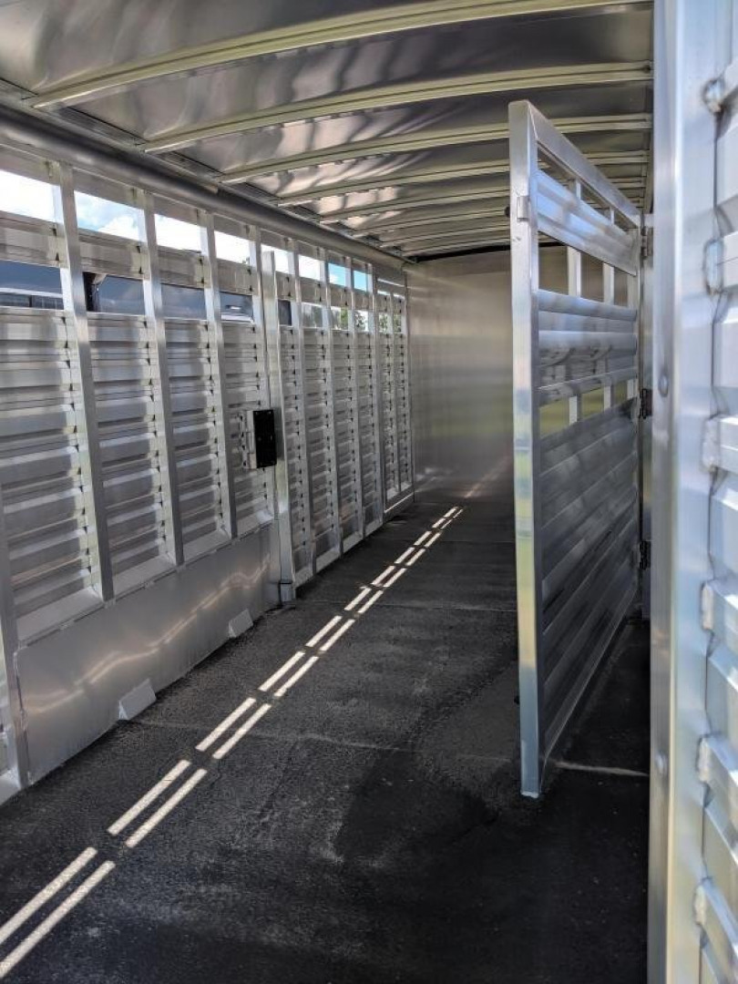New 2025 Exiss Trailers stock combo 24 Horse Trailer